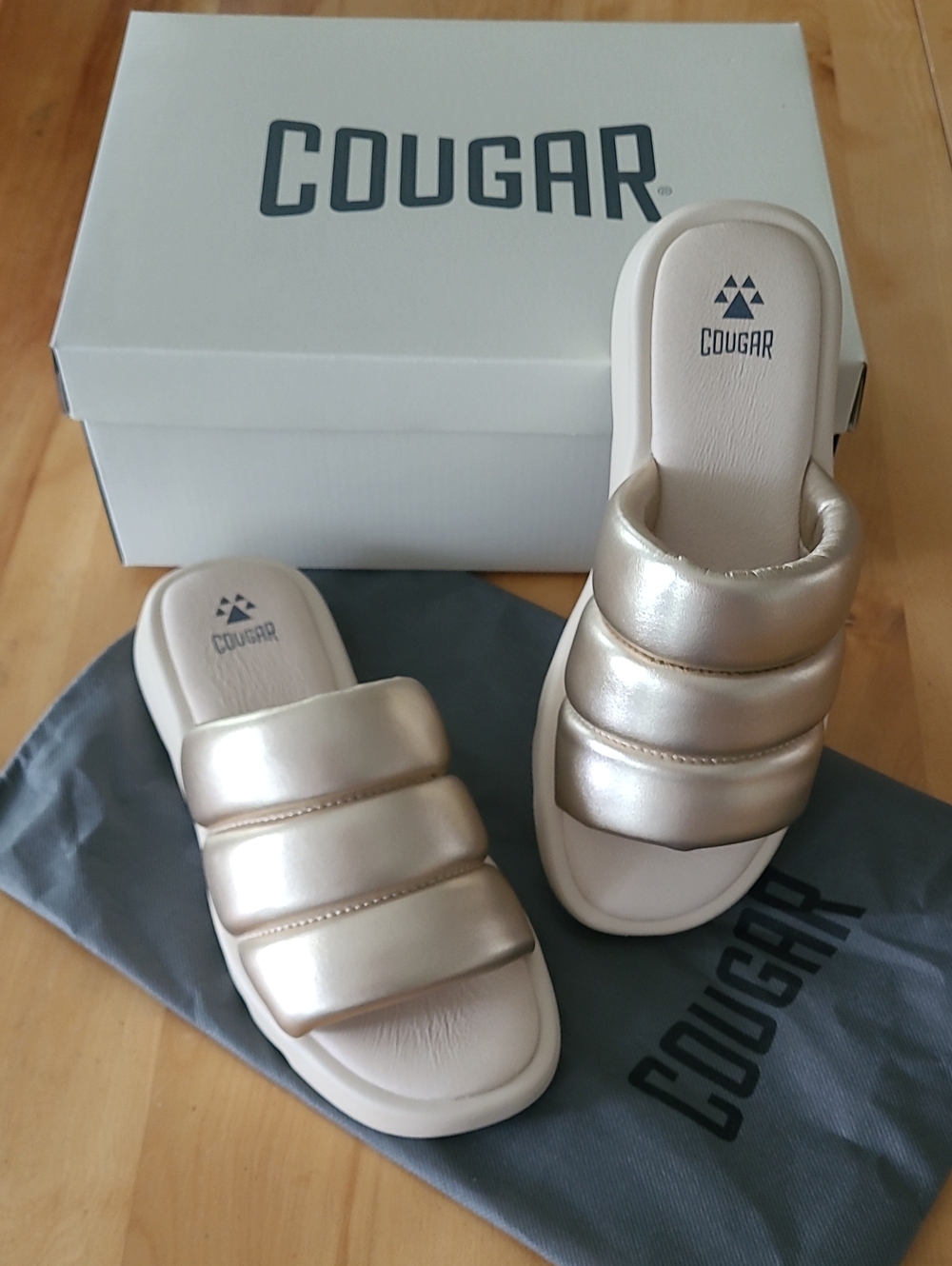 Cougar 'Julip' Padded Slide Sandals